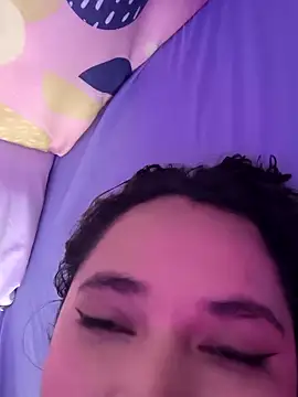 butterfly777_ - Butterfly777_'s free webcam