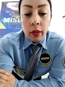 CRISTAL__11 Live Webcam on Stripchat