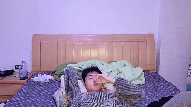 n228 (M twink) - 恭喜xiaojun有第一个骑士