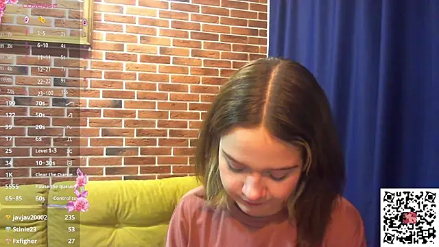  AlissaGerardo chat room