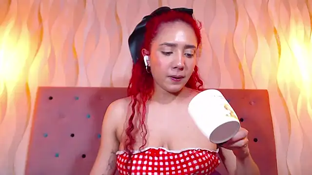 IsabelaLatina live cam screenshot female from Venezuela on Gratis Show – Free Live Cams