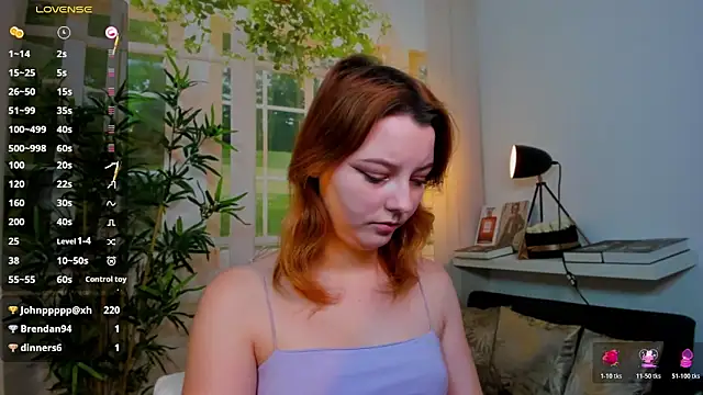 pretty_little_thing - Pretty_little_thing's free webcam - UK Sex Cams