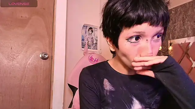 Terraelowen live cam screenshot female on Gratis Show – Free Live Cams