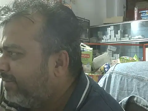 formyluv1 (Ask my age) - #asian #beardy #big-ass #black-hair #blowjob #cam2cam #chunky #daddies #handjob #indian #massage #middle-priced-privates #new #office #small-audience #straight #swingers