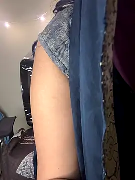 HeartQueen05 live cam screenshot malefemale from India on Gratis Show – Free Live Cams