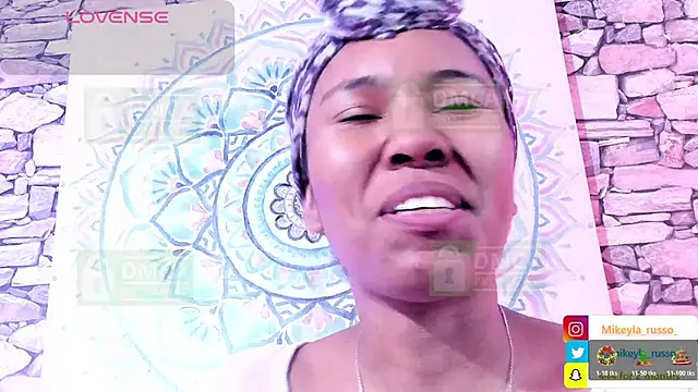 mikeyla-russo - Mikeyla-Russo's free webcam - UK Sex Cams