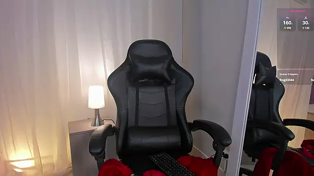 lia_sweett_ (F young) - I unbutton my blouse and show my tits to