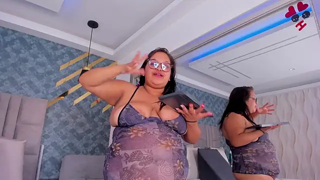  TinniBakker chat room