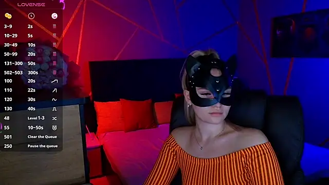  HotWildCat chat room