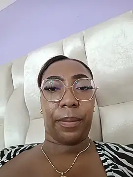 Live sex cam of dirtyvictoria