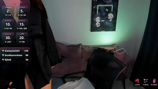 ketty_xbaby (F teen) - tease u with bare booty