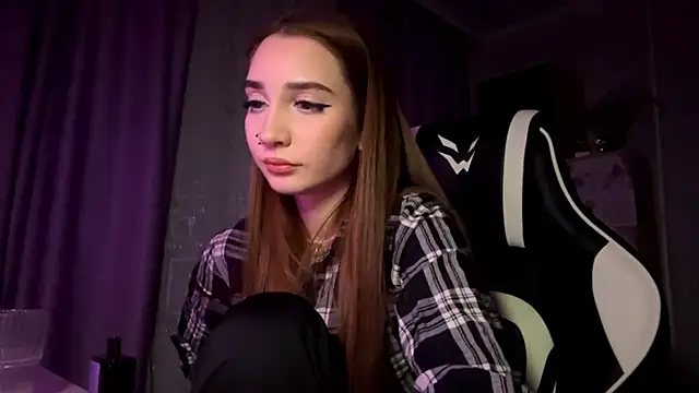 hollypaw (F teen) - Hey Holly