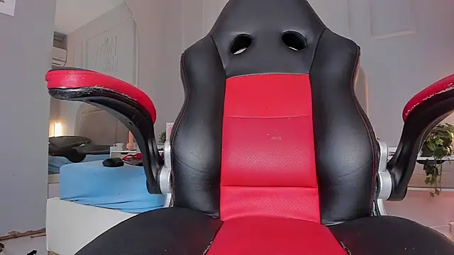 anamonrroe (F teen) - Show squirt 💦🌊