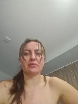 KamaSons live cam screenshot female on CamSexing – Live Sex Chat & Webcam Shows