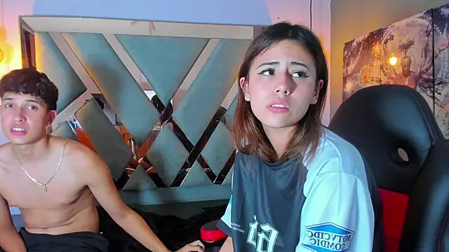 chanellandmax - ChanellandMax's free webcam