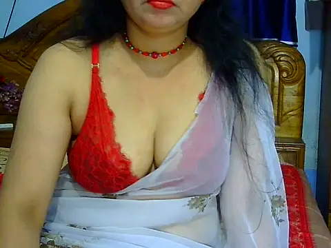 horny_doll24 - Horny_Doll24's free webcam - UK Sex Cams