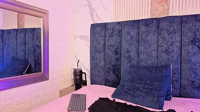 marscarlett - MarScarlett's free webcam - UK Sex Cams