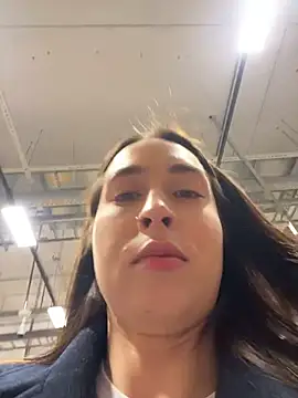 holly_play (F young) - CUM SUPER LOUD in the fitting room!!!