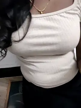 Tamilmallu-duskygirl03