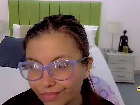 amber_rouge_ - Amber_Rouge_'s free webcam