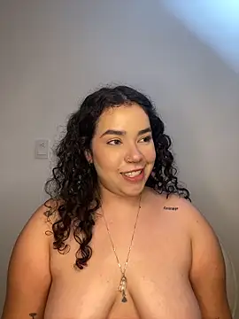 krisstensantos - KrisstenSantos's free webcam - UK Sex Cams