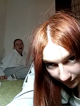 ella_grays Live Webcam on Stripchat