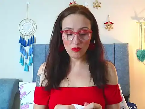 iberianmoonmk - IberianMoonMK's free webcam - UK Sex Cams