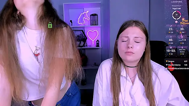 rebecca_smile - Rebecca_smile's free webcam - UK Sex Cams