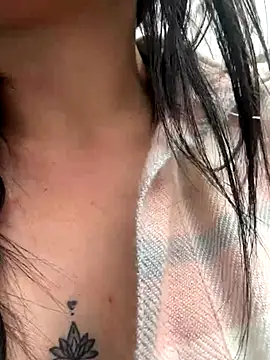 pamelajonsom_ (F young) - SHOW SQUIRT IN THE PARK💖