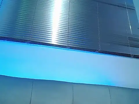 brunicci - Brunicci's free webcam - UK Sex Cams