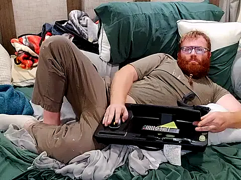 gingerbear3742 - GingerBear3742's free webcam