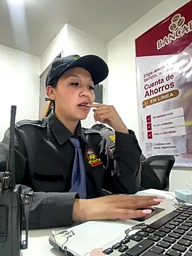 emily-7_ xxx live show