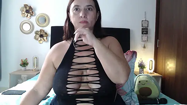 tatianamonteross - TatianaMonteross's free webcam - UK Sex Cams