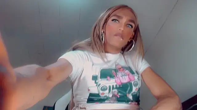  Oriana_braom chat room