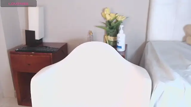 Live sex cam of willow_smitt