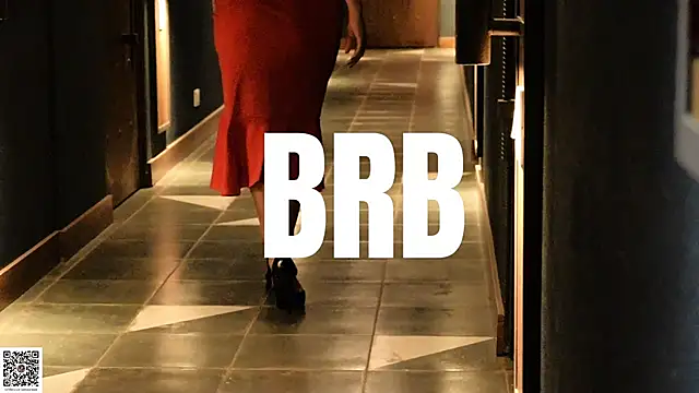 capriijonesxxx (F milf) - Lick my ass and wet my pussy..