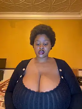 Bella-Porsche Live Webcam on Stripchat