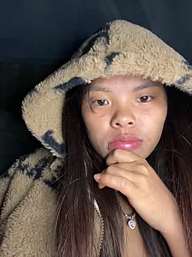 hello-cute Live Webcam on Stripchat