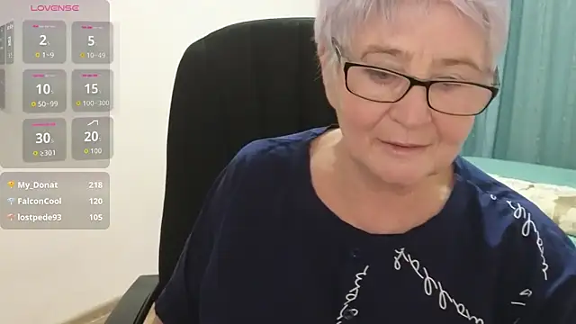 Sandra_Snowflake Live Webcam on Stripchat