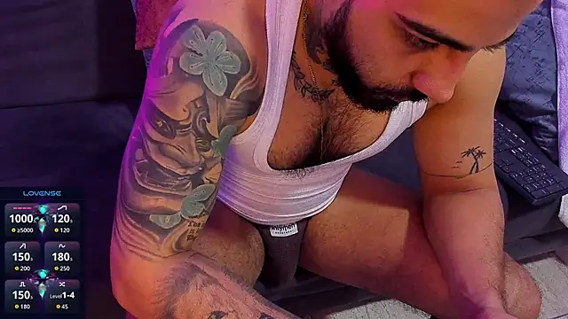 Hoot_tiger Live Webcam on Stripchat