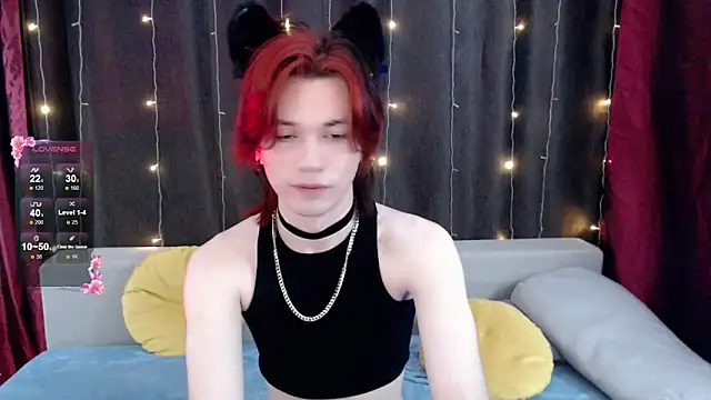 evan_reinhart Live Webcam on Stripchat