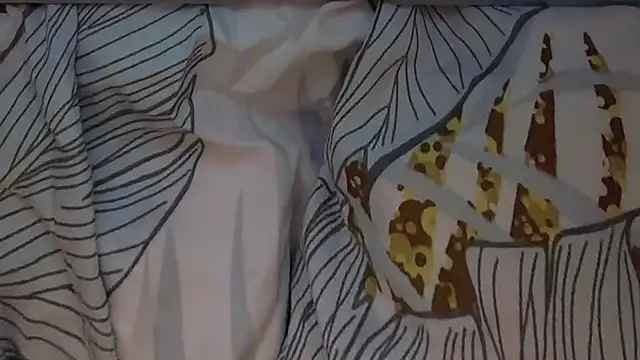 houy111111 Live Webcam on Stripchat