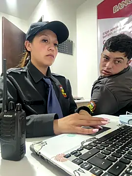 Emily-7_ Live Webcam on Stripchat