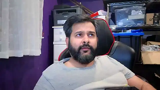 bad_bearded_dad (Ask my age) - ✨ show bulge wearing underwear