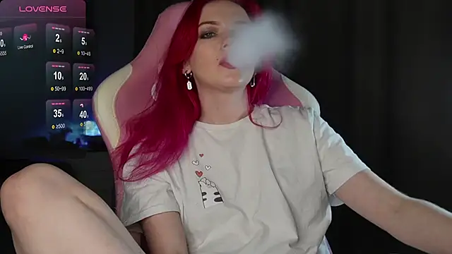 joyhannahh (F young) - NAKED TITS