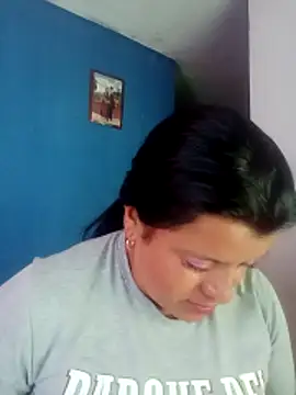 hanna_kieran (F milf) - 🍑MOVE YOUR ASS +Whip