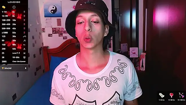 dannyphantom555 - DannyPhantom555's free webcam