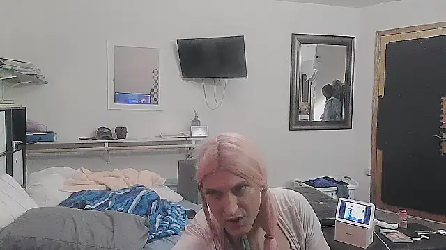 sissytrapdolly24 Live Webcam on Stripchat