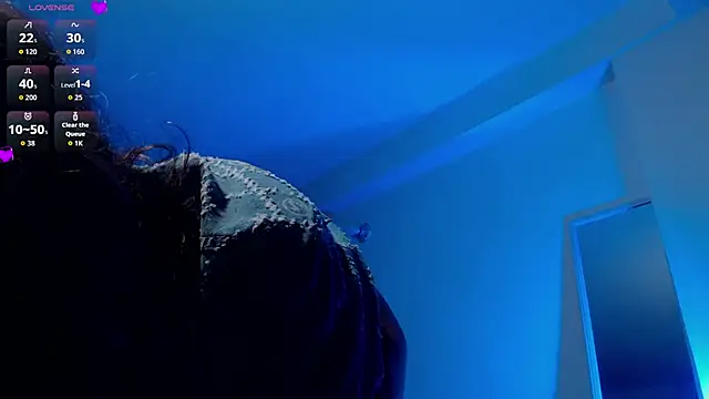 Theevae Live Webcam on Stripchat