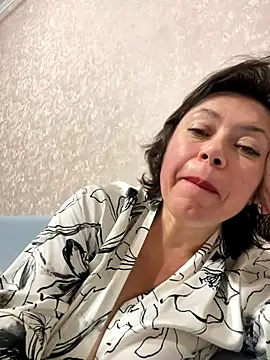 kiramagic (F milf) - Coffee and cake 🧁